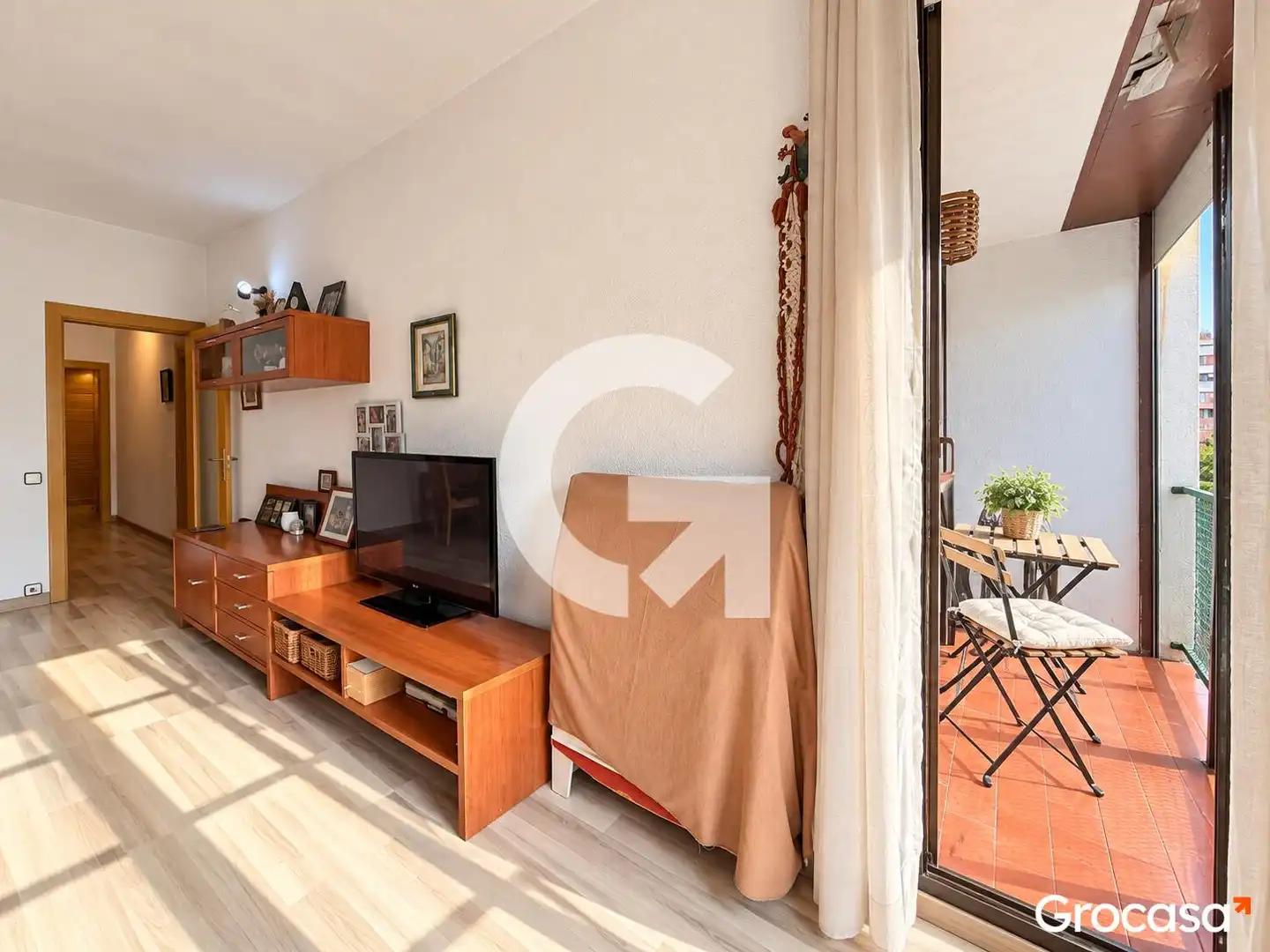 Piso con terraza en venta en CL CARRERAS I CANDI, imagen 3