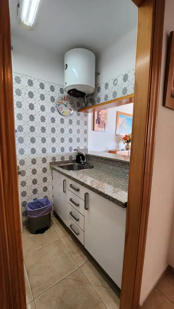 Apartments for rent in Avenida América, 88, Centro Internacional