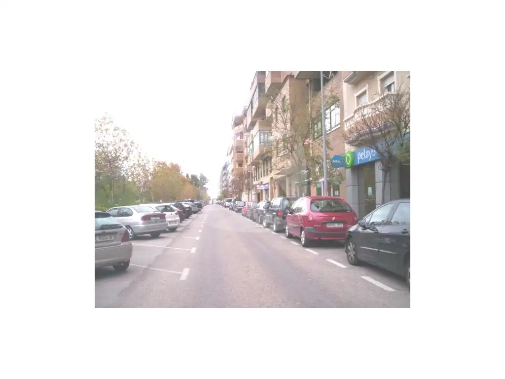 Flat for rent in Avenida Ruta de la Plata, Ruta de la Plata