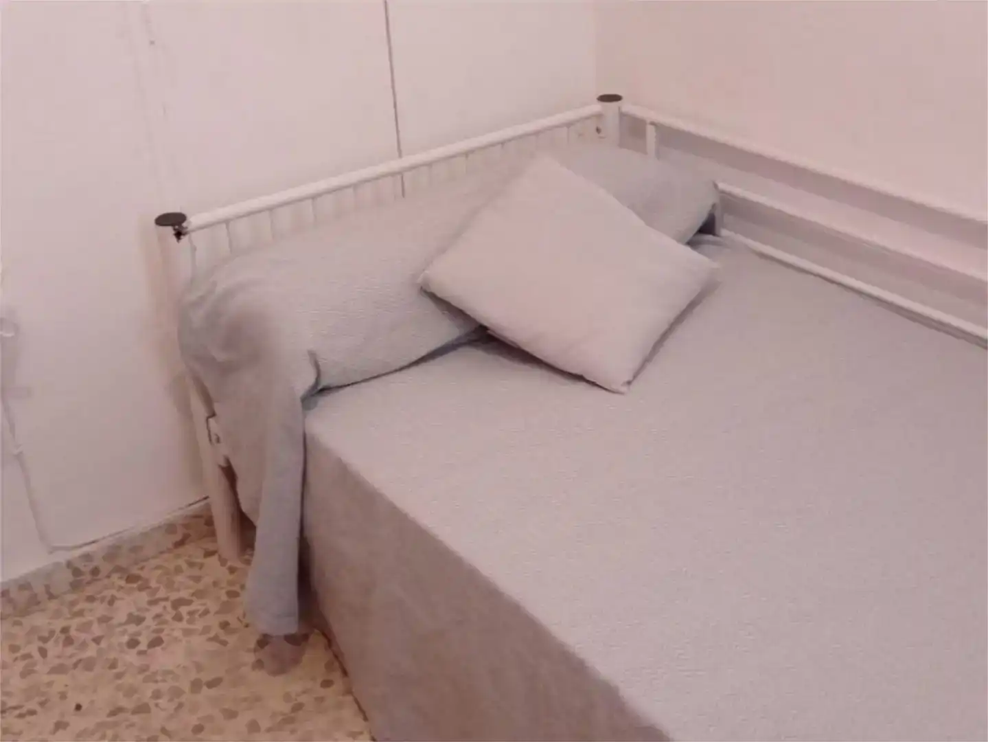 Bedroom of Detached homes for sale in Carmona  with Storage room, Furnished and Balcony