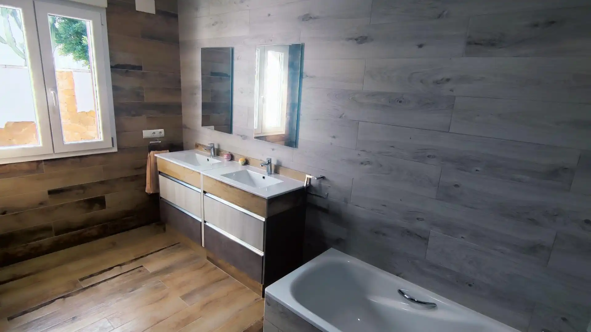 Baño de Casa o chalet en venta en Mutxamel con Aire acondicionado, Calefacción y Jardín privado