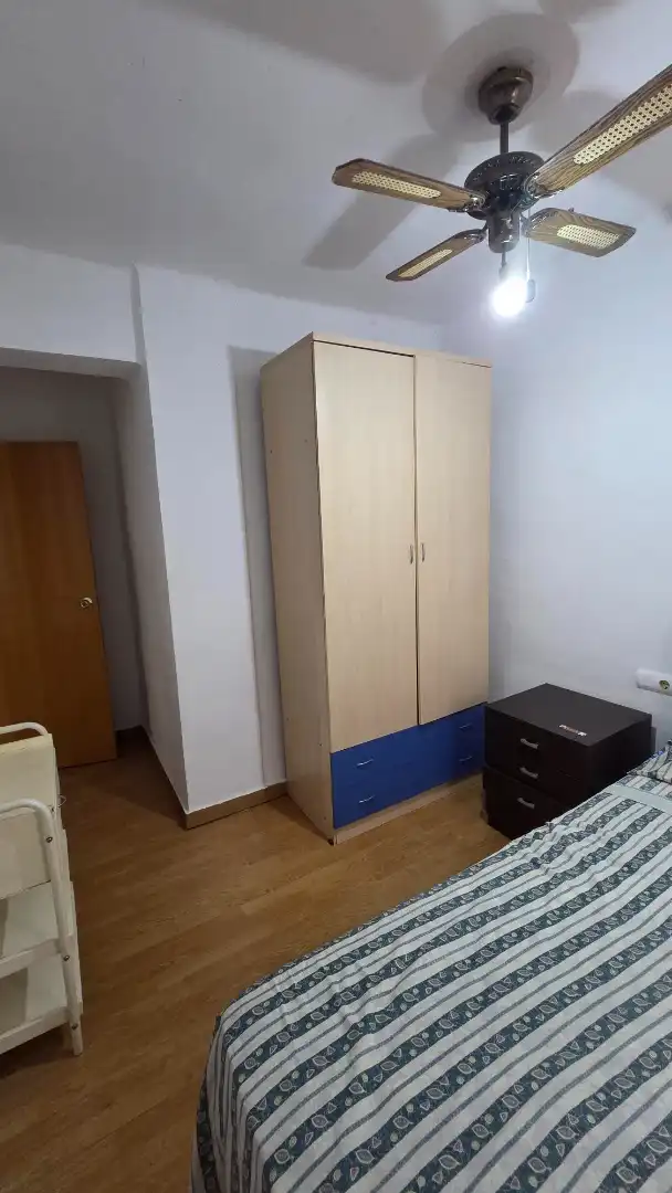 Habitación de Piso en venta en Valencia con Aire acondicionado y Balcón