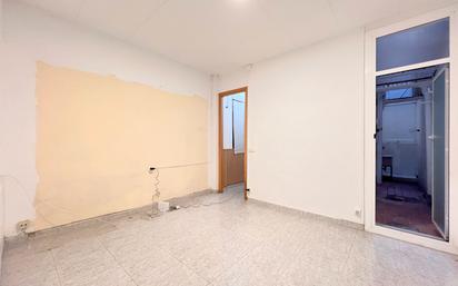 Bedroom of Flat for sale in  Barcelona Capital