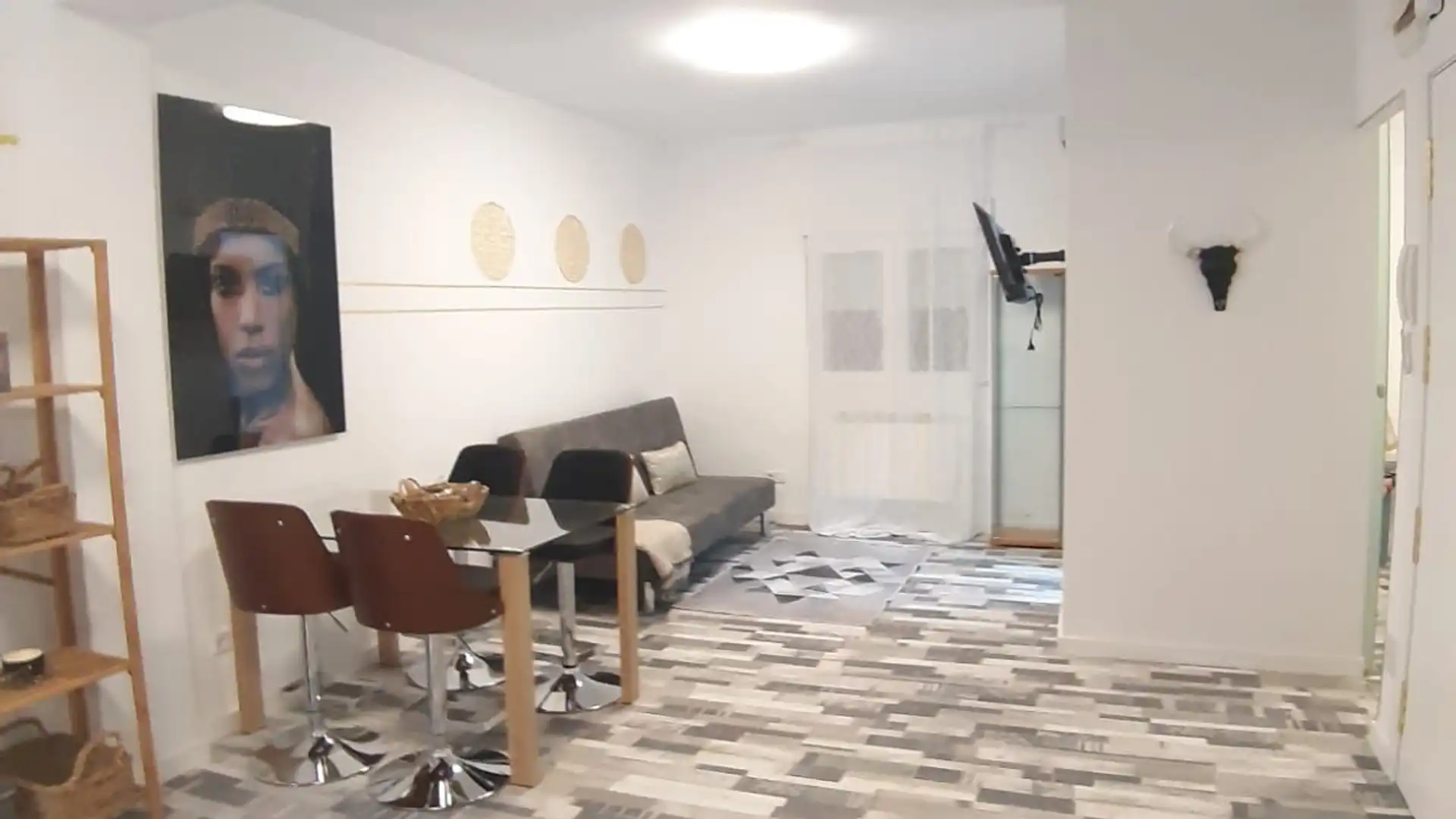 Living room of Flat for sale in  Madrid Capital  with Furnished