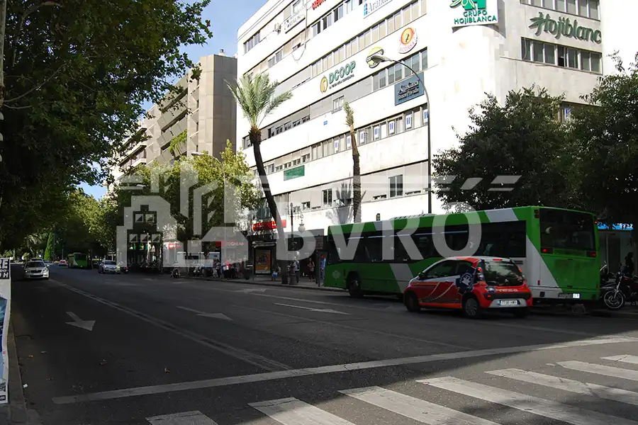 Vista exterior de Pis en venda en Córdoba