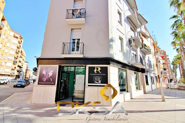 Local comercial en Alquiler en Avenida de Pius XII en Cariñena - Carinyena