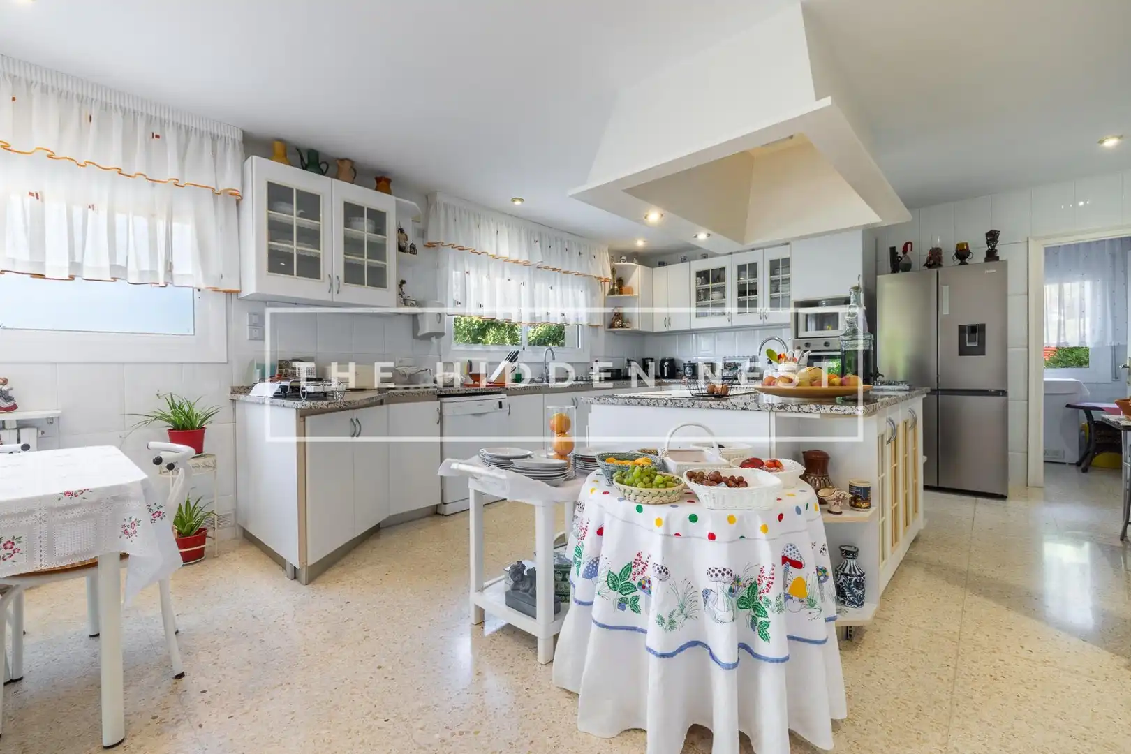 Cuina de Casa o xalet en venda en Matadepera amb Calefacció, Jardí privat i Terrassa