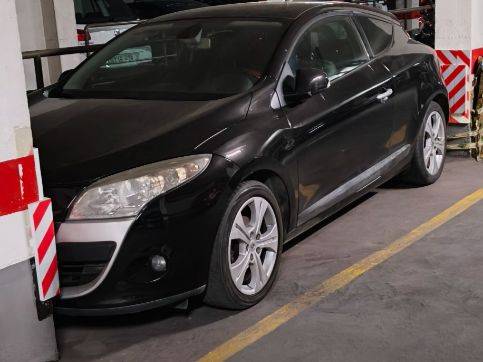 Garaje en Alquiler en Carrer de Carolina Álvarez, 37 en La Creu del Grau