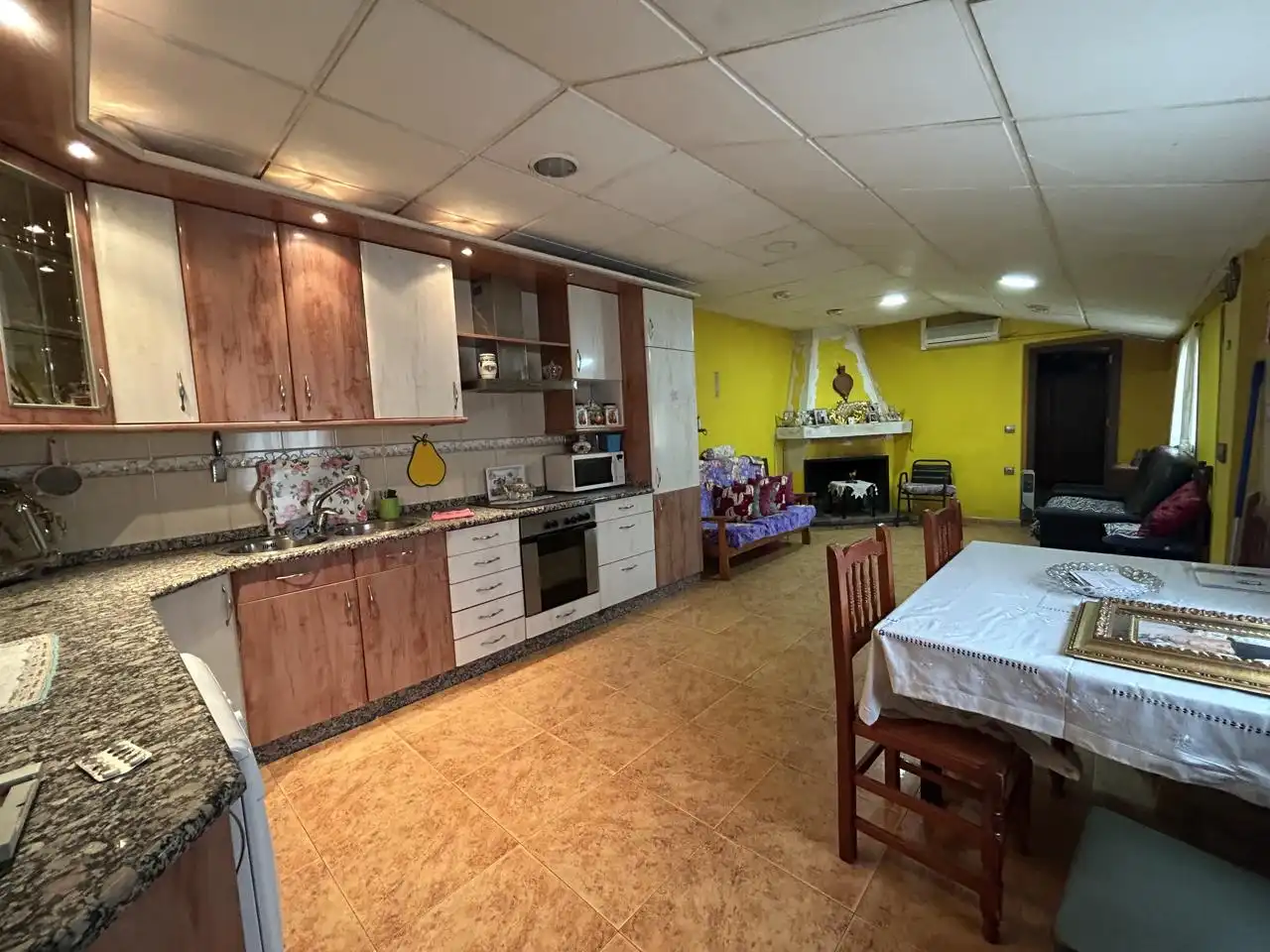 Kitchen of Houses for sale in Valtierra  with Community pool