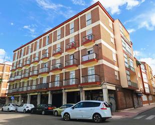 Exterior view of Flat for sale in Valladolid Capital  with Heating and Terrace