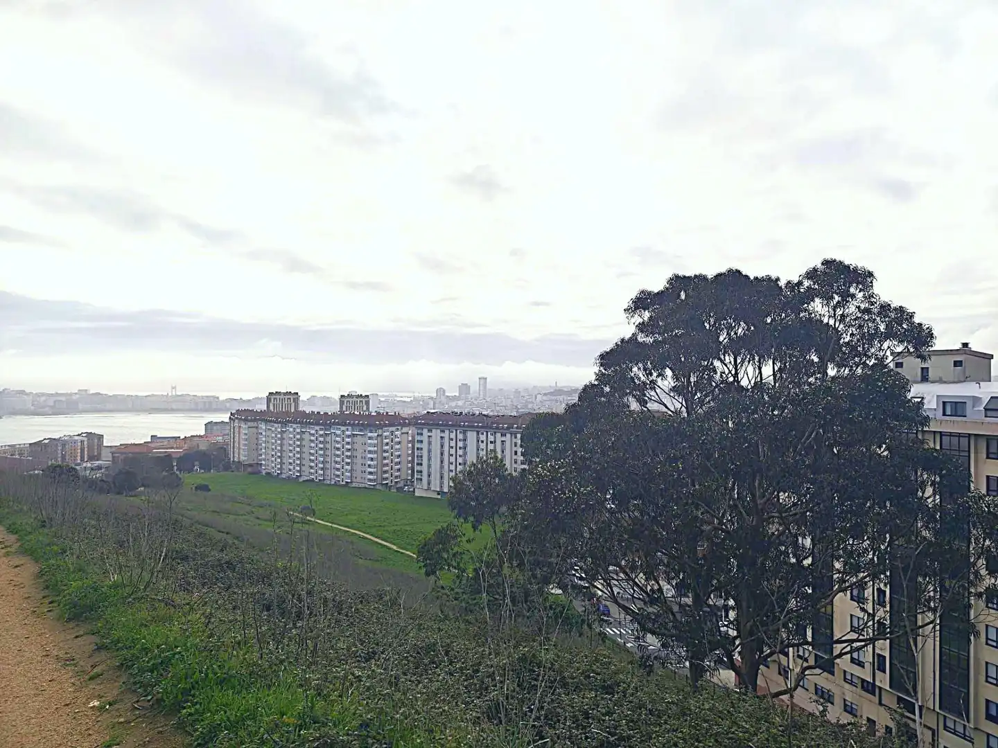 Exterior view of Flat for sale in A Coruña Capital 
