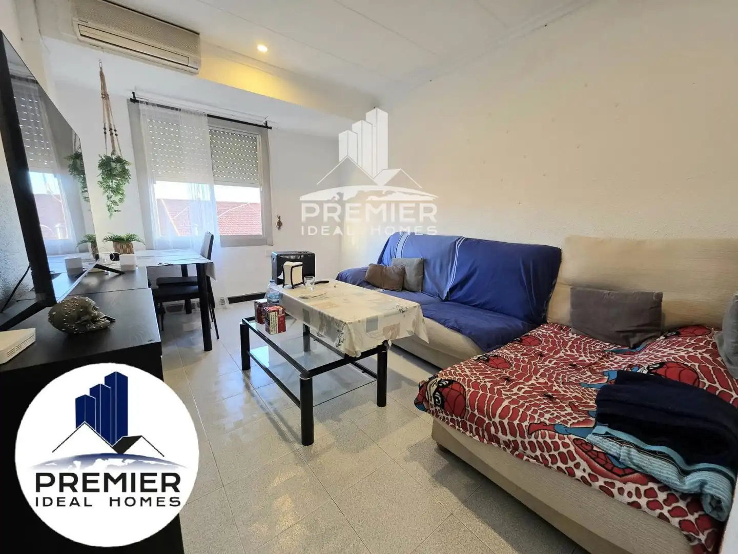 Vista exterior de Piso en venta en Petrer con Aire acondicionado, Calefacción y Amueblado