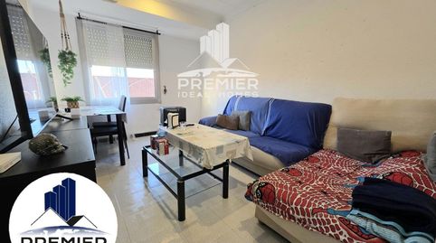 Foto 3 de Piso en venta en Brigadier Algarra, Petrer, Alicante