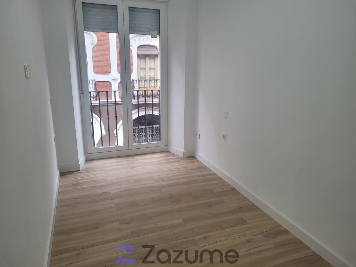 Dormitori de Pis de lloguer en Valladolid Capital amb Calefacció, Parquet i Rentadora