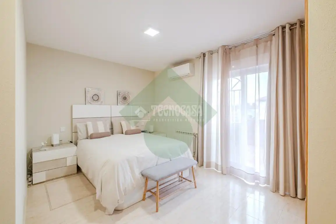 Habitación de Casa o chalet en venta en Griñón