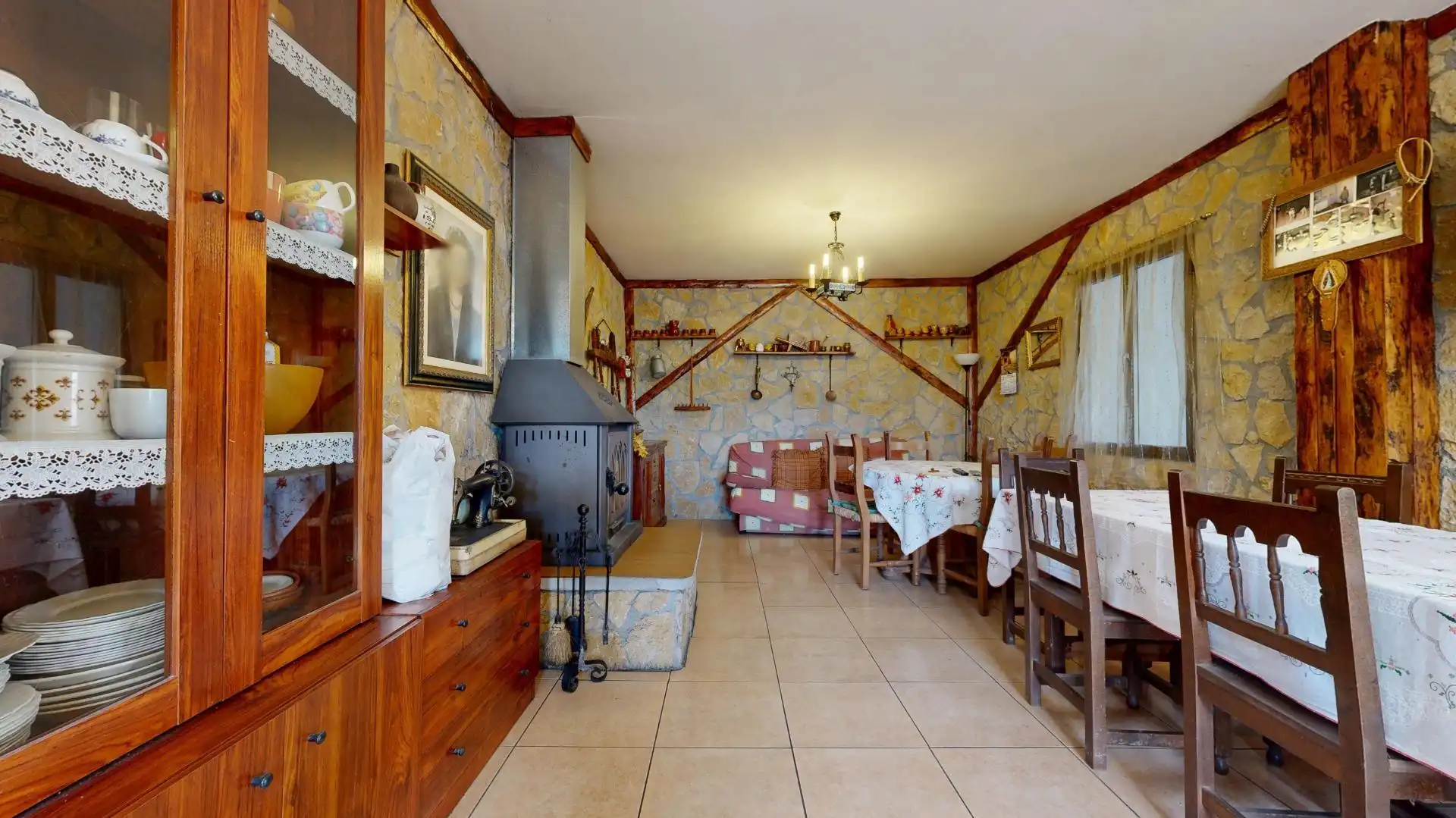 Haus oder Chalet zum Verkauf in Valle de Mena mit Heizung, Privatgarten und Terrasse