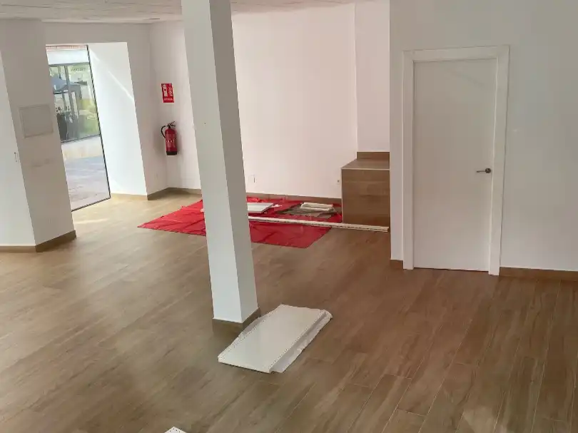 Geschaftsraum zur Miete in Reinosa