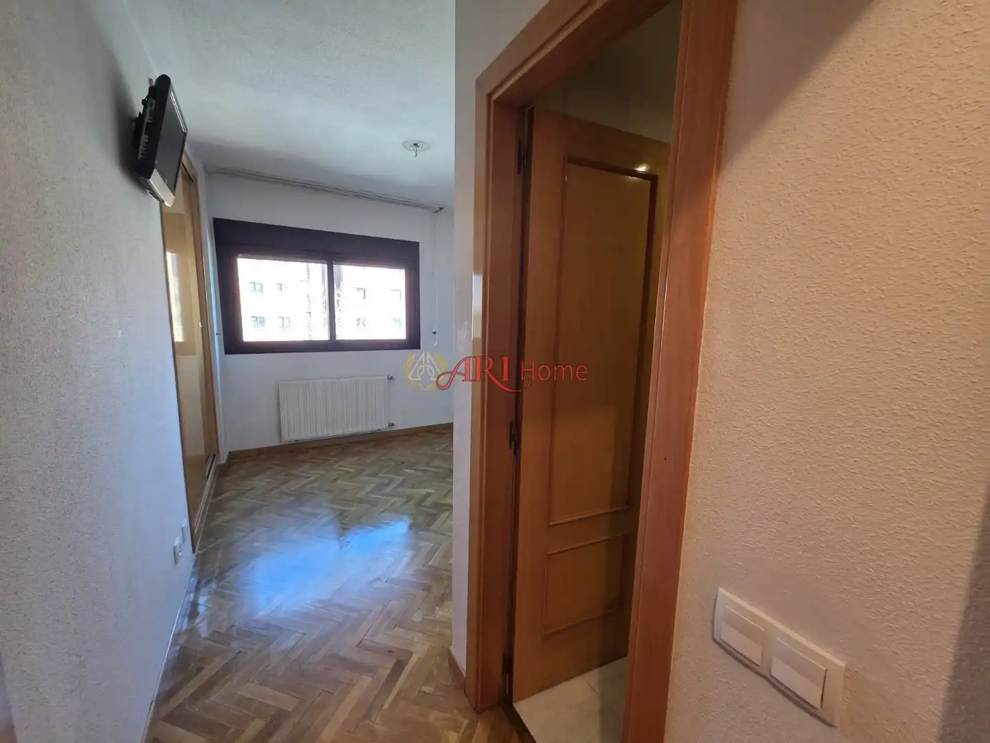 Bedroom of Flat for sale in Fuenlabrada  with Air Conditioner, Heating and Swimming Pool