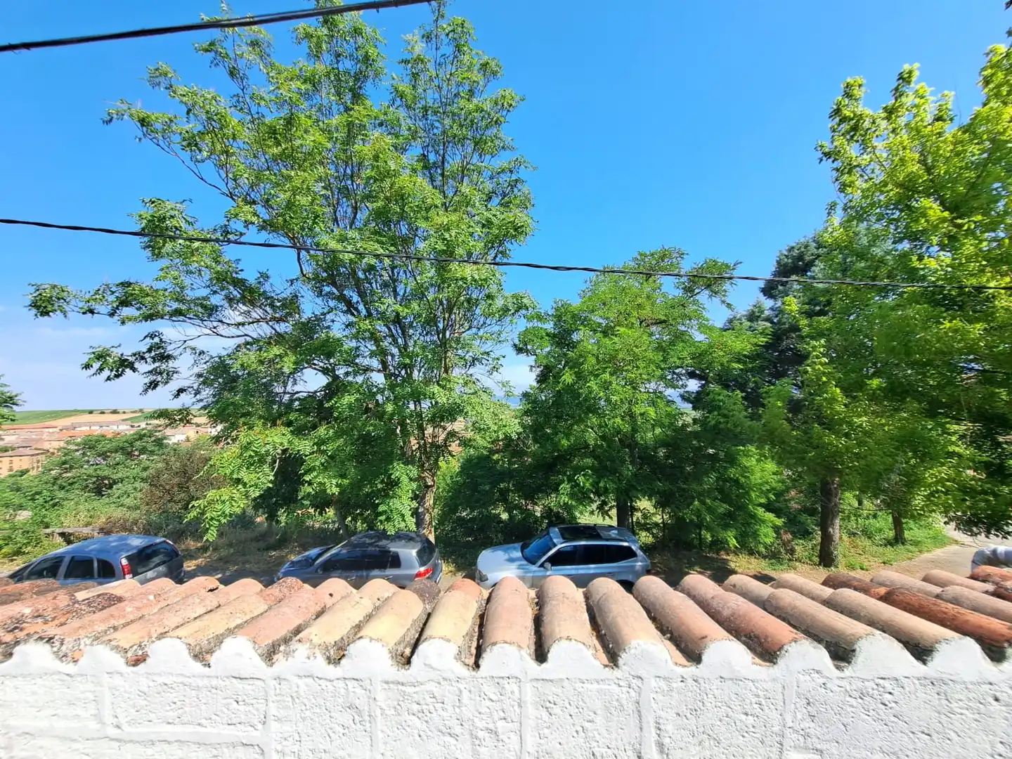 Vista exterior de Finca rústica en venda en Rodezno amb Calefacció, Terrassa i Moblat