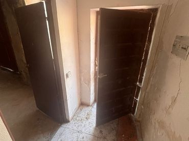 Casa aparellada en venda a Calle Juan Gavala 37