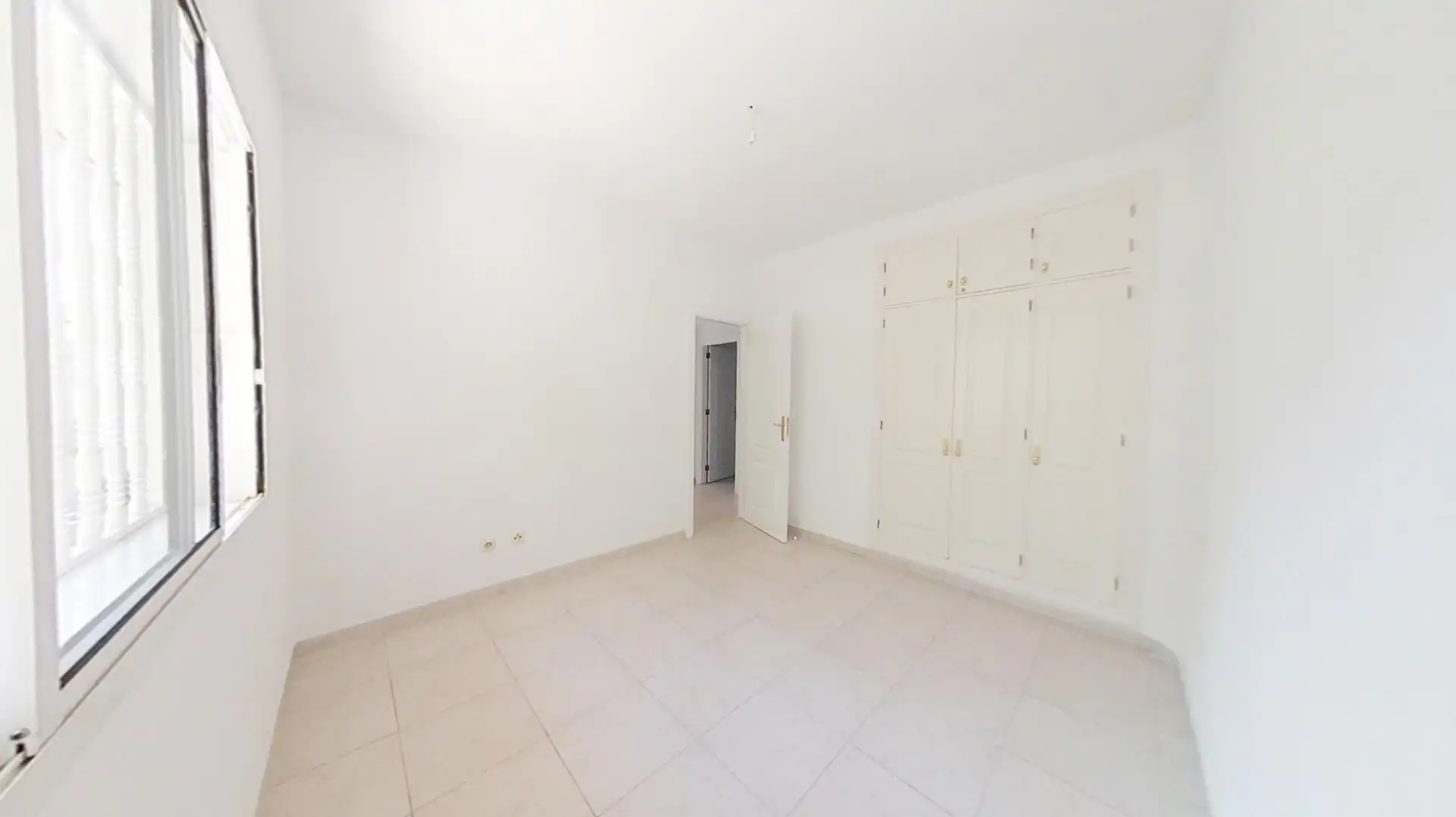 Flat for sale in Arona