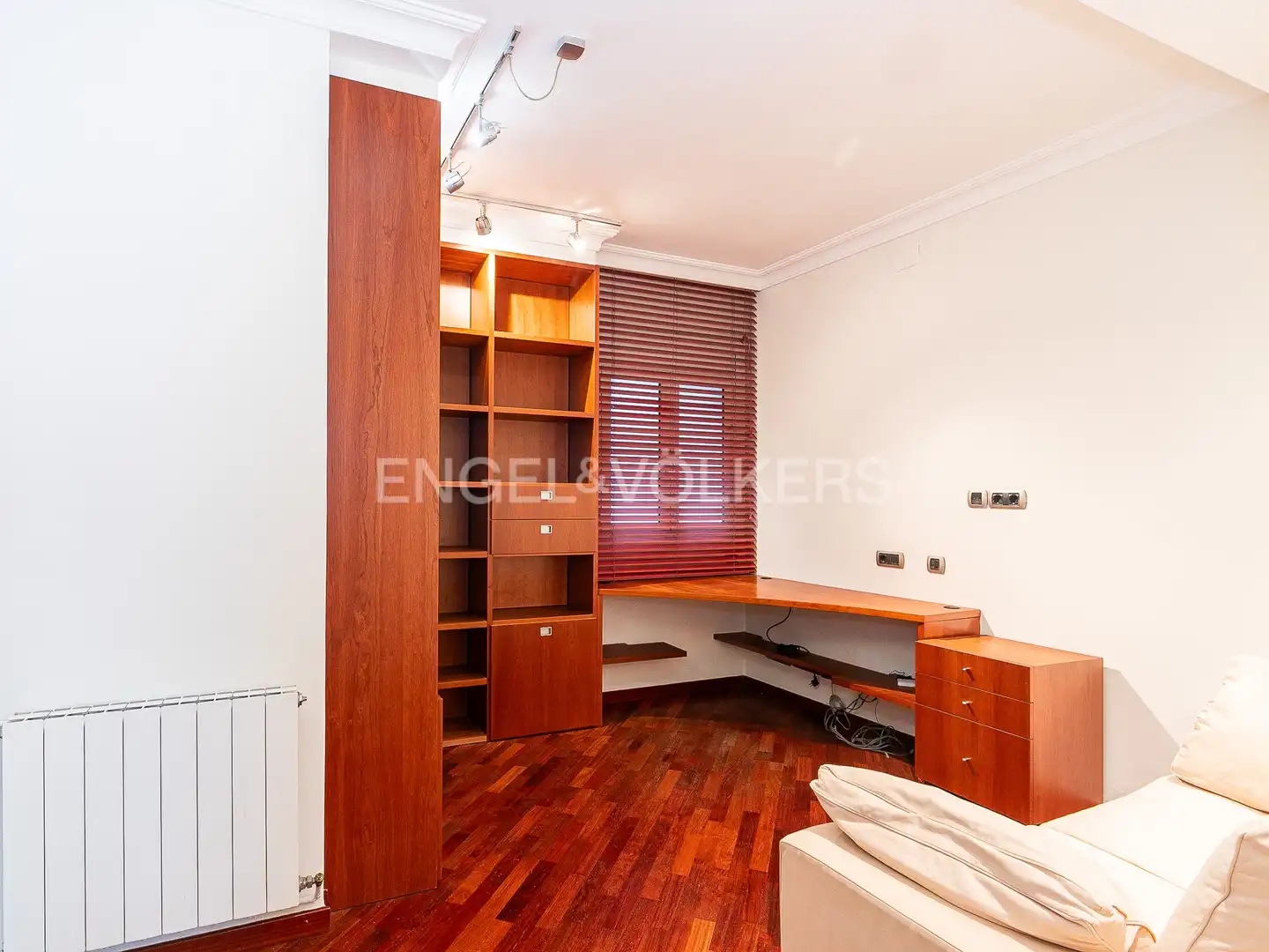 Wohnung zur Miete in La Maternitat i Sant Ramon