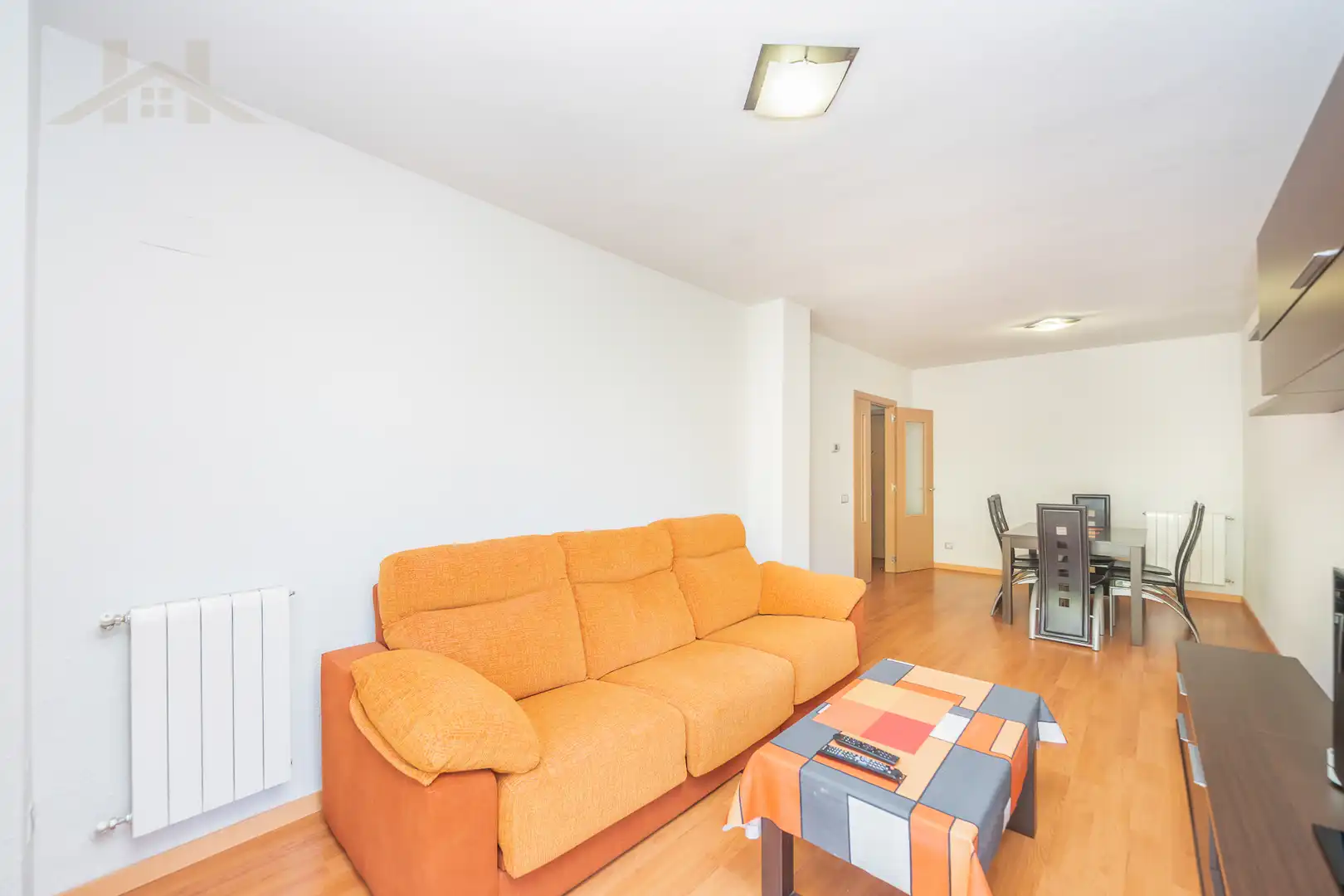 Sala de estar de Piso en venta en San Lorenzo de El Escorial con Calefacción, Terraza y Trastero