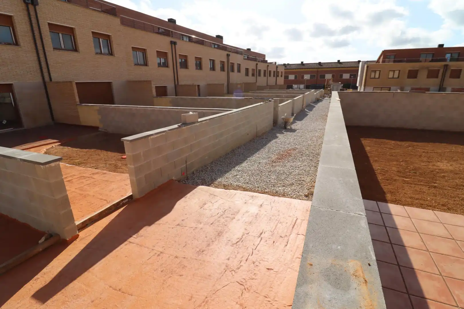 Casa adosada en venta en Calle Montserrat Roig, Ulldecona