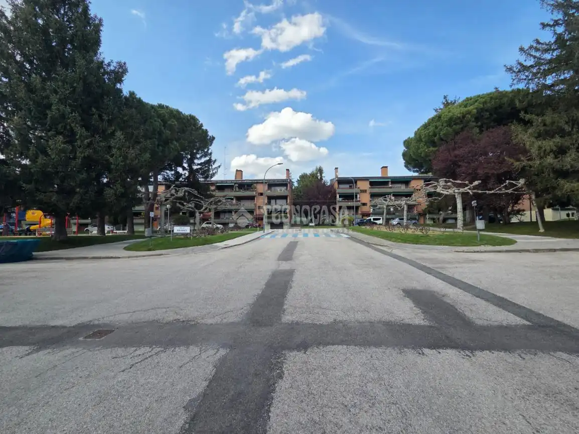 Vista exterior de Piso en venta en Collado Mediano con Calefacción y Trastero
