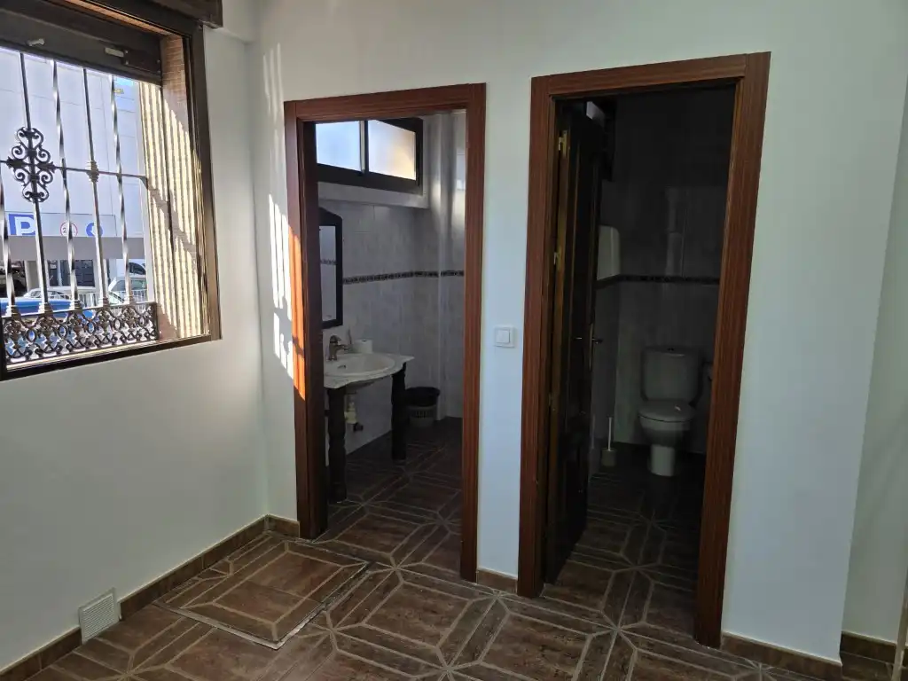 Bany de Casa o xalet en venda en Dos Hermanas