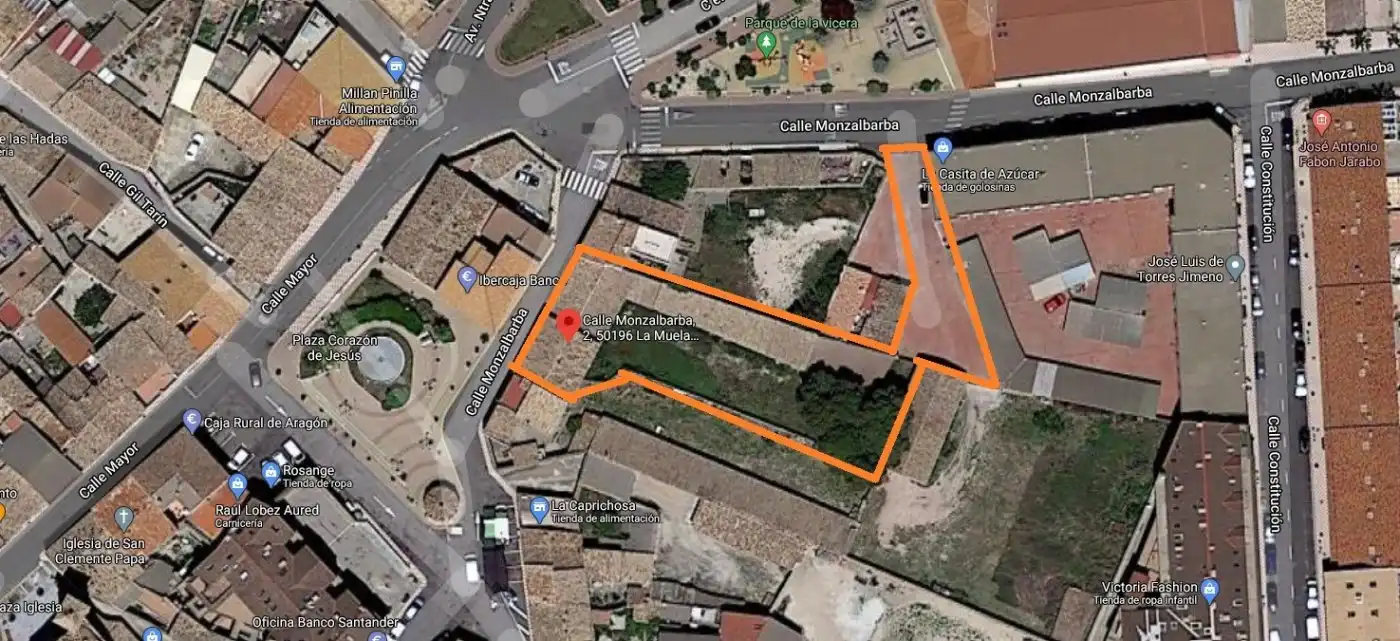 Residential land for sale in Calle MONZALBARBA 2