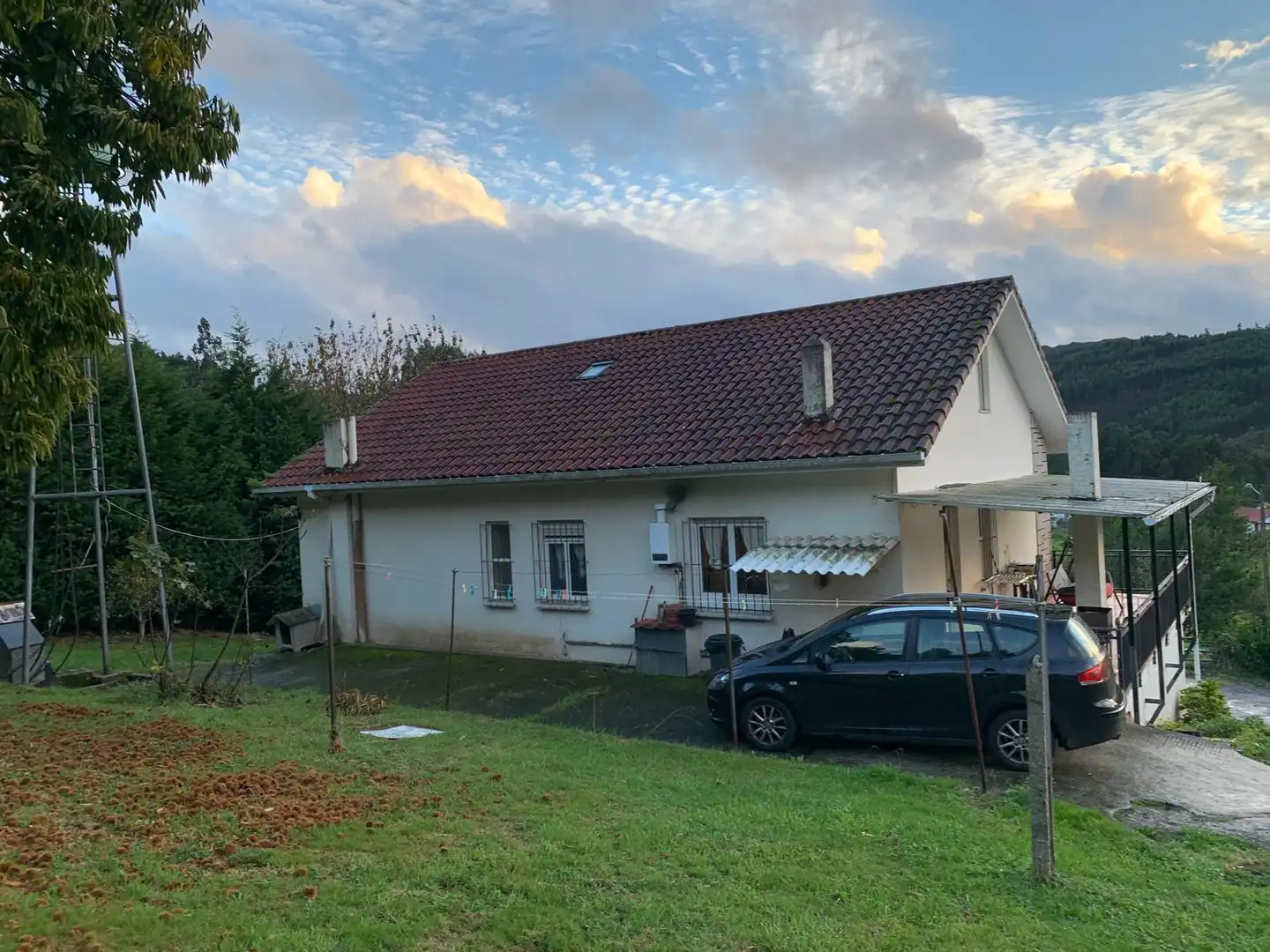 Vista exterior de Casa o chalet en venta en Neda con Calefacción, Jardín privado y Amueblado