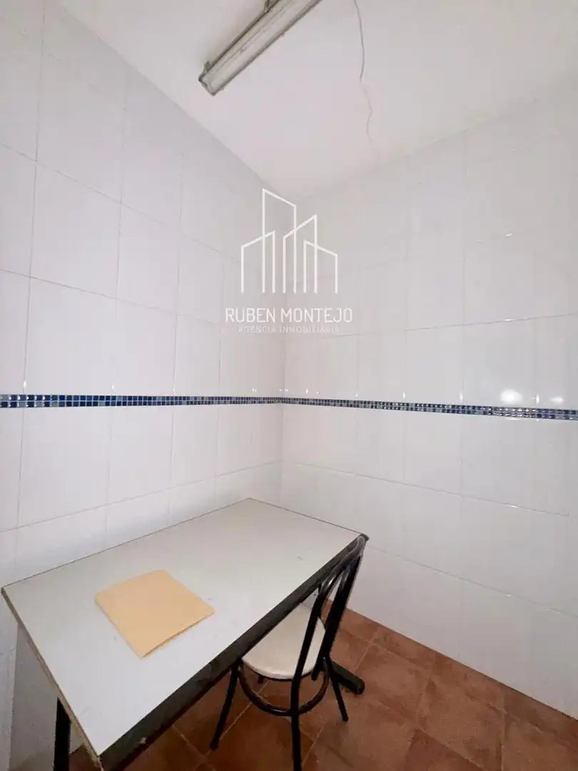 Business premises for sale in Ledesma, imagen 29