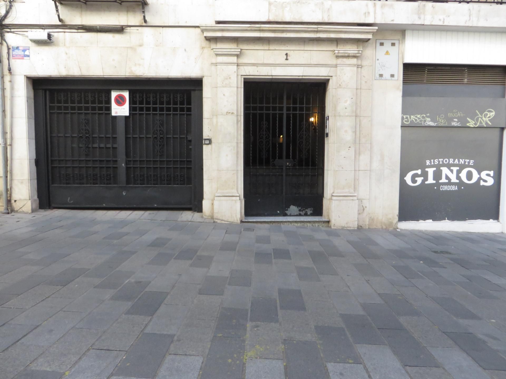 Exterior view of Flat for sale in  Córdoba Capital  with Parquet flooring, Terrace and Storage room