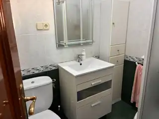 Baño de Piso en venta en Zaragoza con Calefacción, Amueblado y Horno