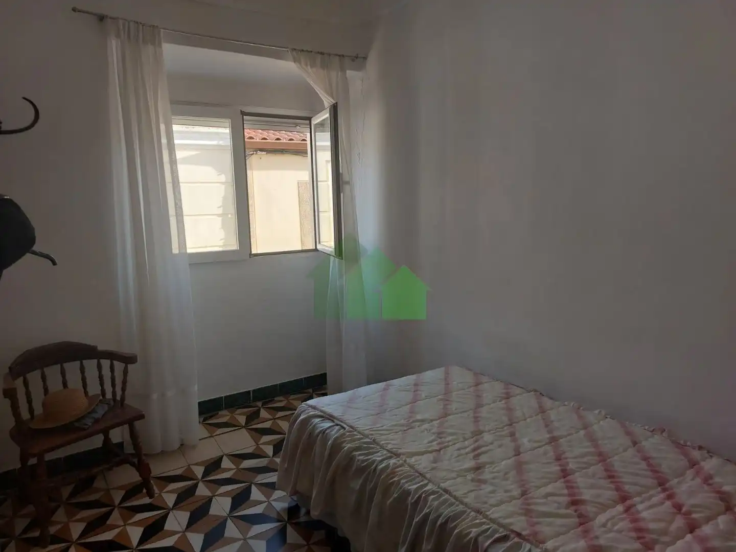 Habitación de Piso en venta en Villar del Rey con Calefacción, Terraza y Trastero