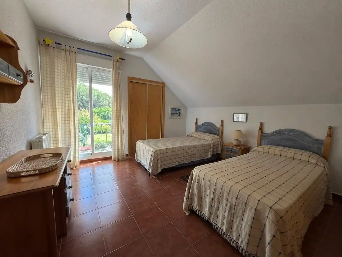 Habitación de Casa o chalet en venta en El Espinar con Calefacción, Jardín privado y Terraza