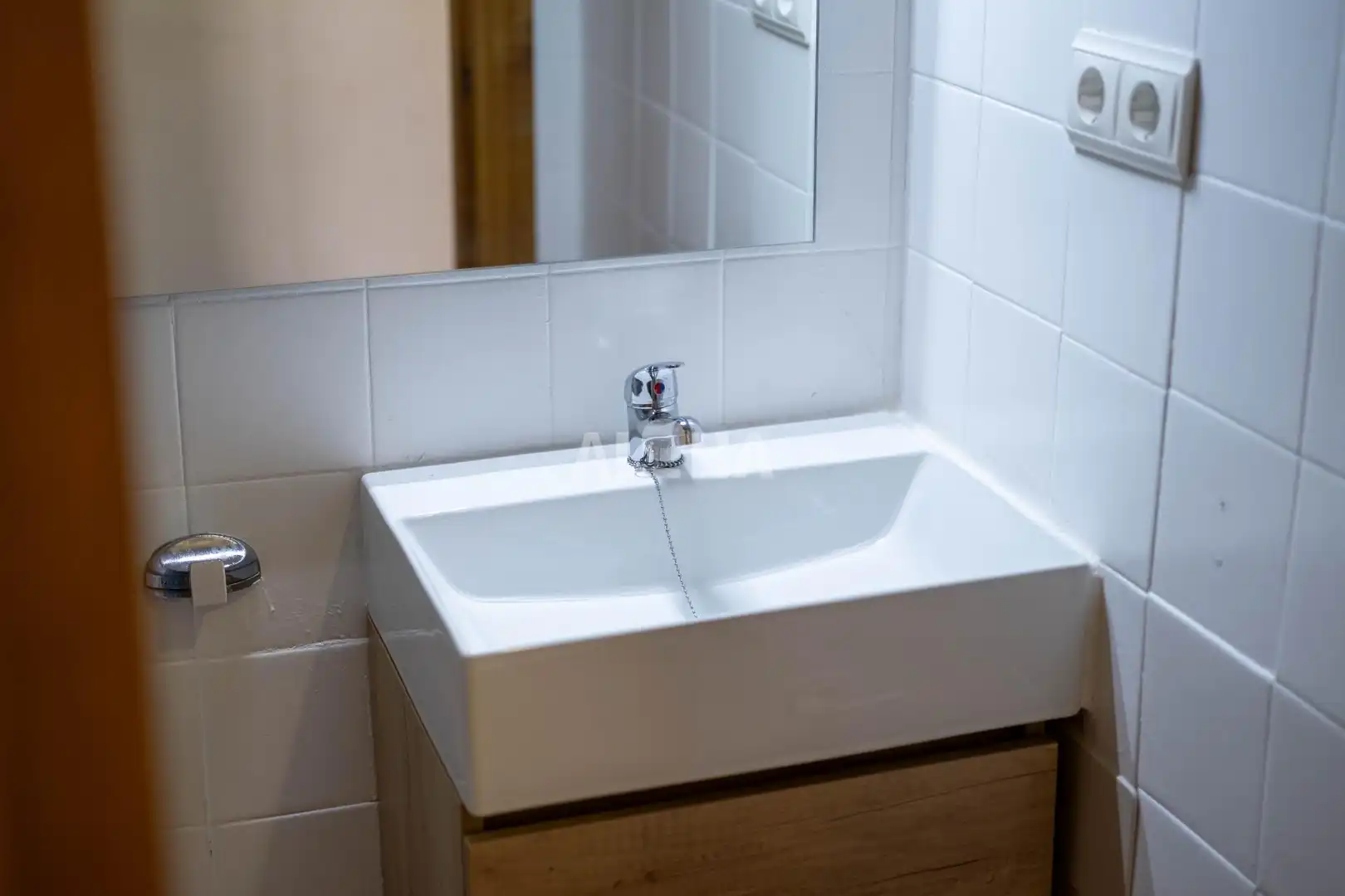 Baño de Piso de alquiler en Valencia con Calefacción, Amueblado y Balcón
