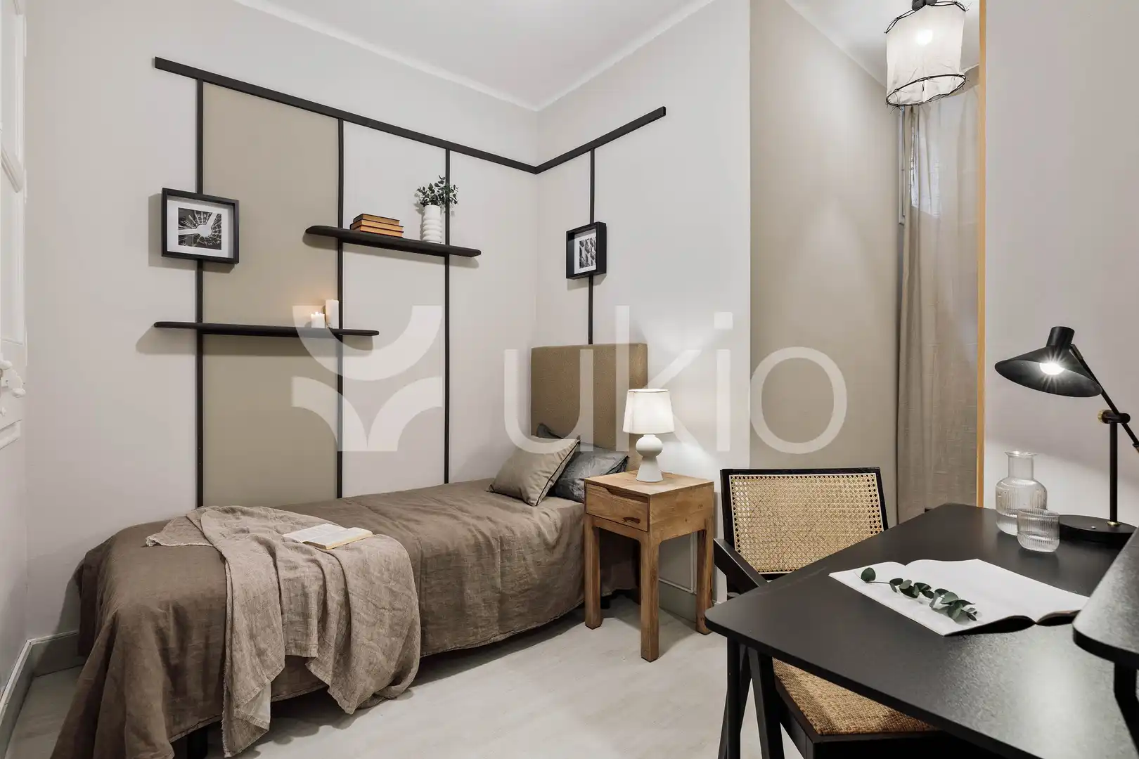 Apartamento con terraza en alquiler en Carrer del Comte d'Urgell, imagen 10