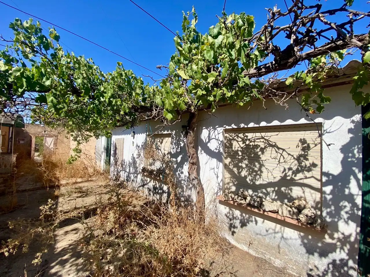 Houses for sale in Malagón  with Air Conditioner, Heating and Terrace