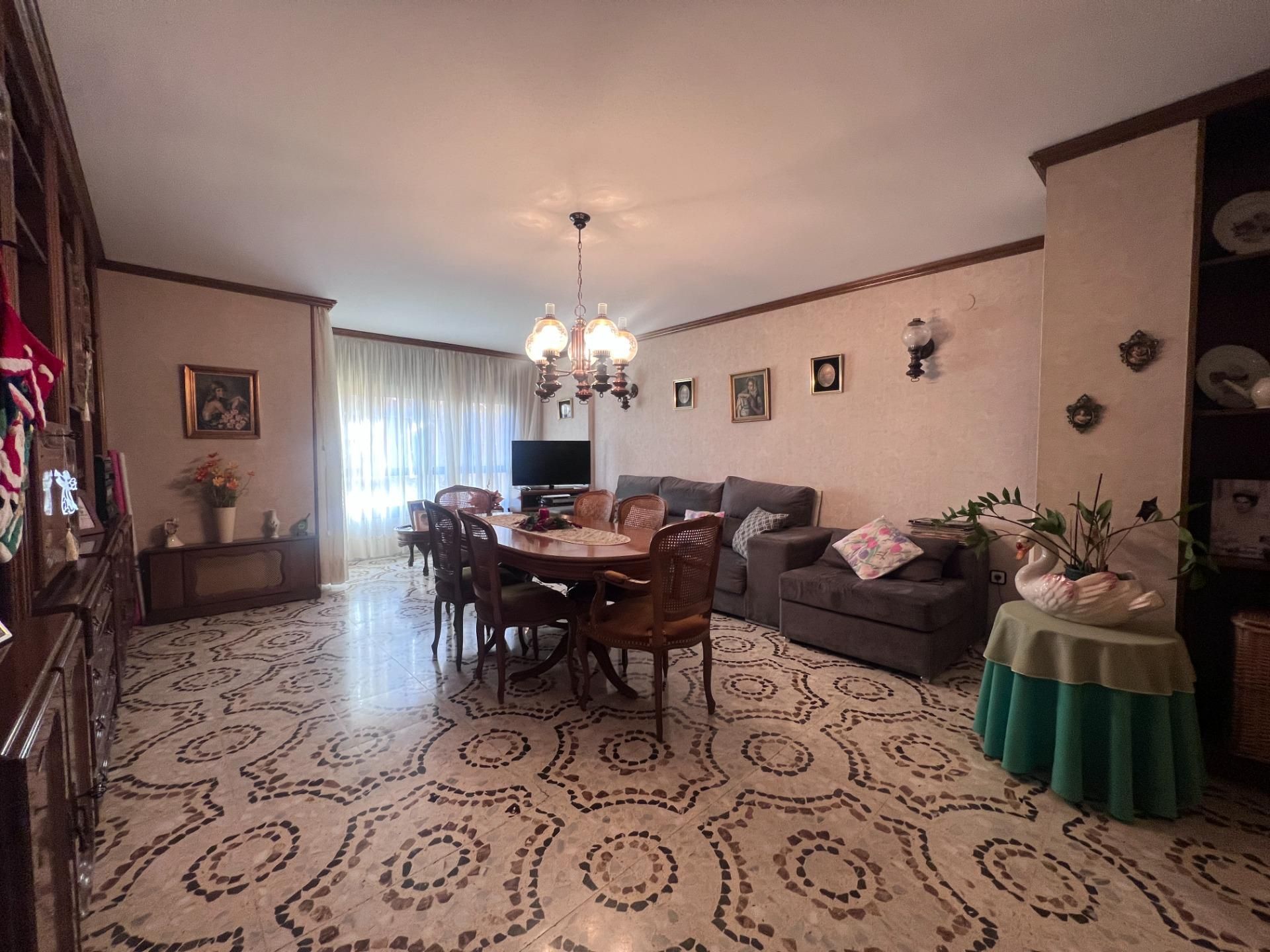 Living room of Flat for sale in Reus  with Air Conditioner, Heating and Terrace