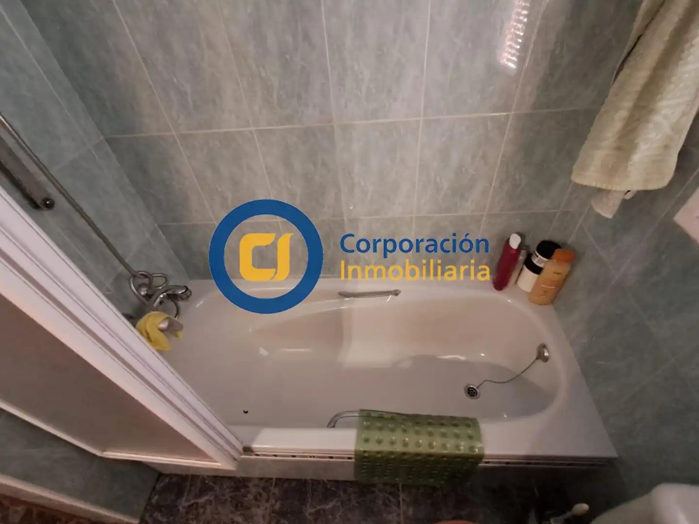 Baño de Casa adosada en venta en Lorca con Terraza, Trastero y Amueblado