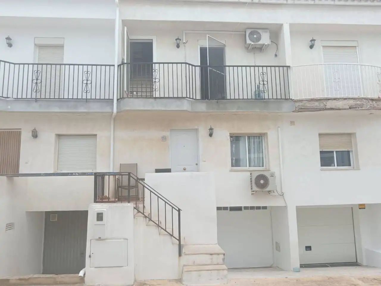 Vista exterior de Dúplex en venda en Vinaròs amb Aire condicionat, Terrassa i Balcó