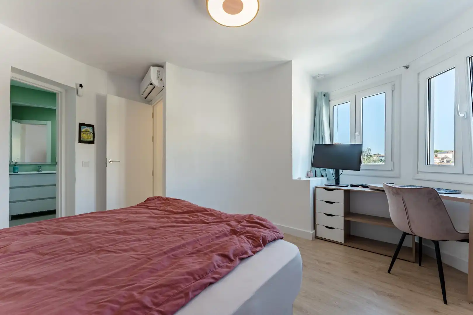 Dormitori de Casa o xalet en venda en Benalmádena amb Aire condicionat, Calefacció i Jardí privat