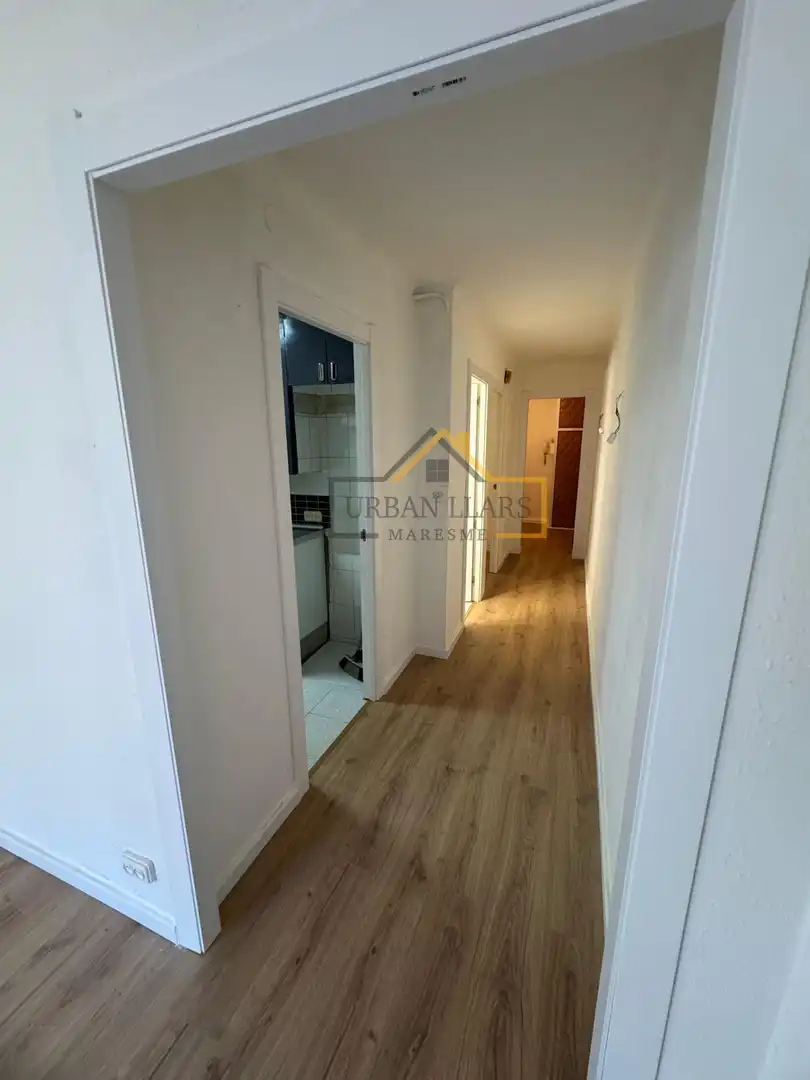 Piso en venta en Mataró con Aire acondicionado, Calefacción y Balcón