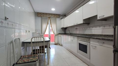 Foto 2 de Piso en venta en Logroño - Avenida de Colón, Residencia, Logroño