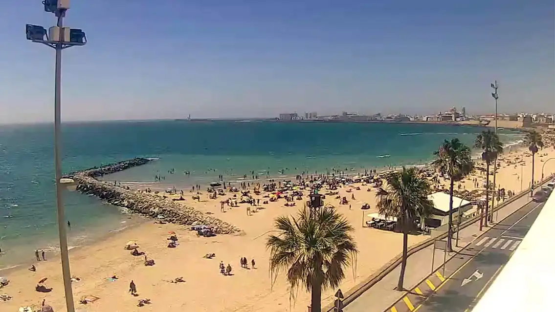Exterior view of Flat for rent in Cádiz  with Parquet flooring, Furnished and Oven