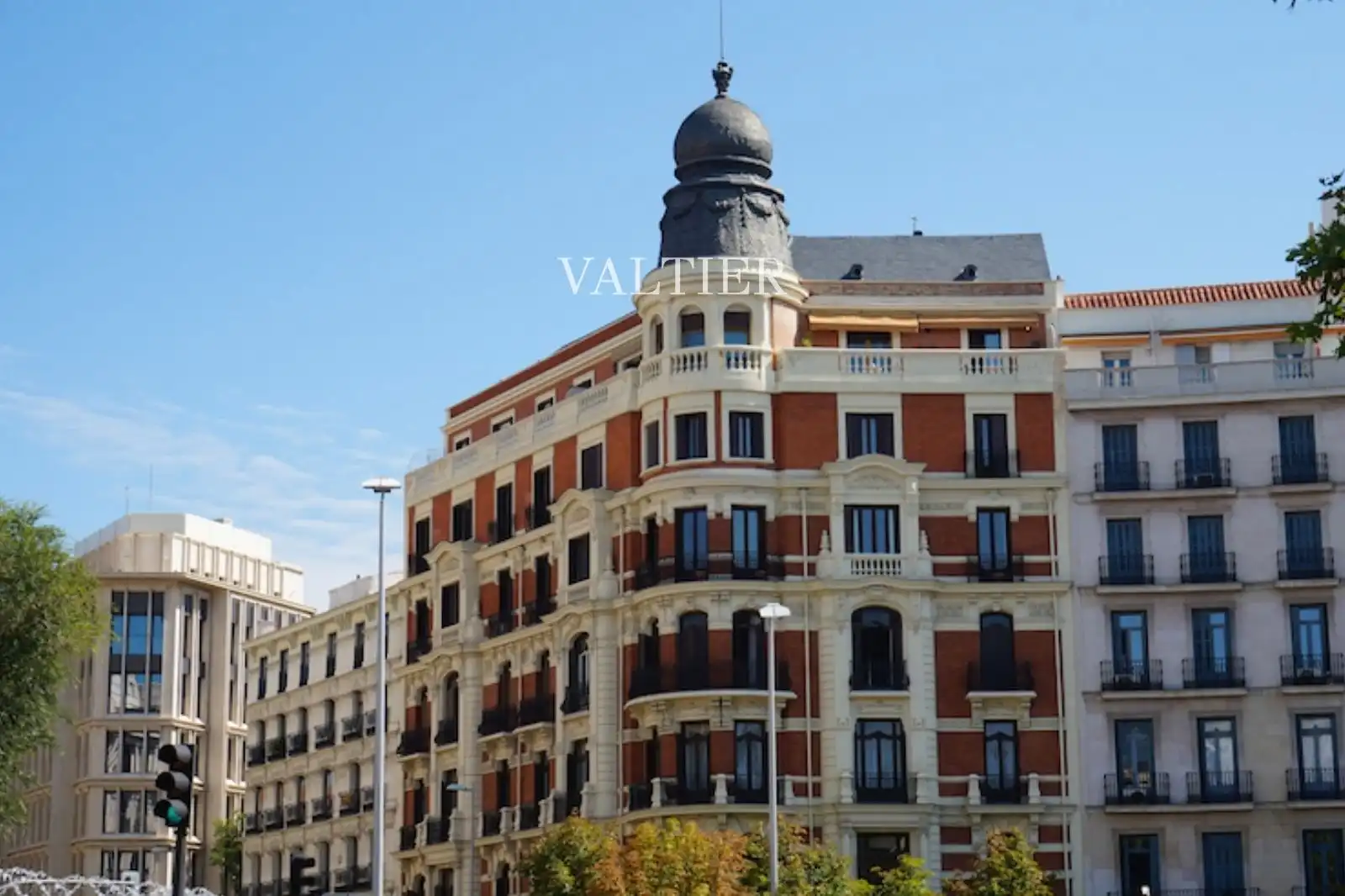 Vista exterior de Piso de alquiler en Madrid con Terraza, Trastero y Amueblado