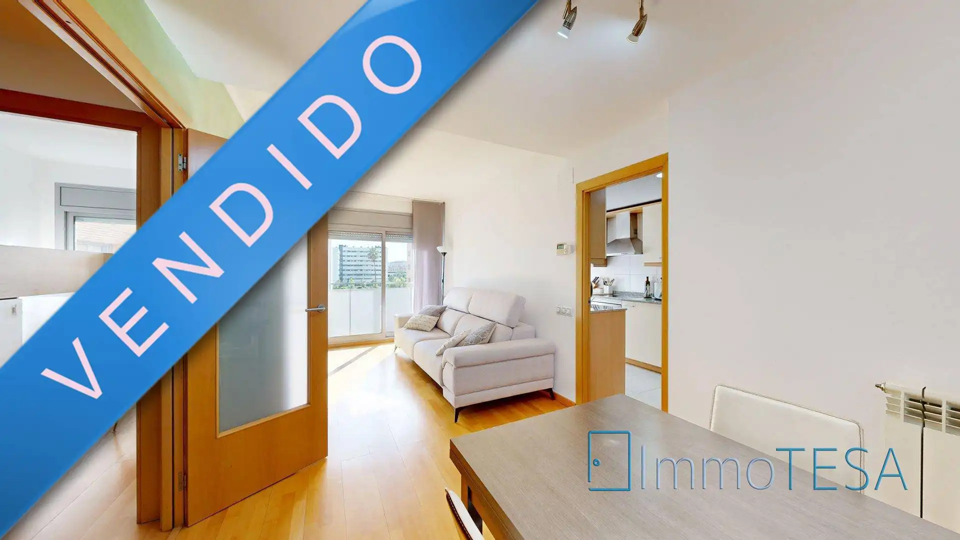 Vista exterior de Piso en venta en Barberà del Vallès con Aire acondicionado, Calefacción y Parquet