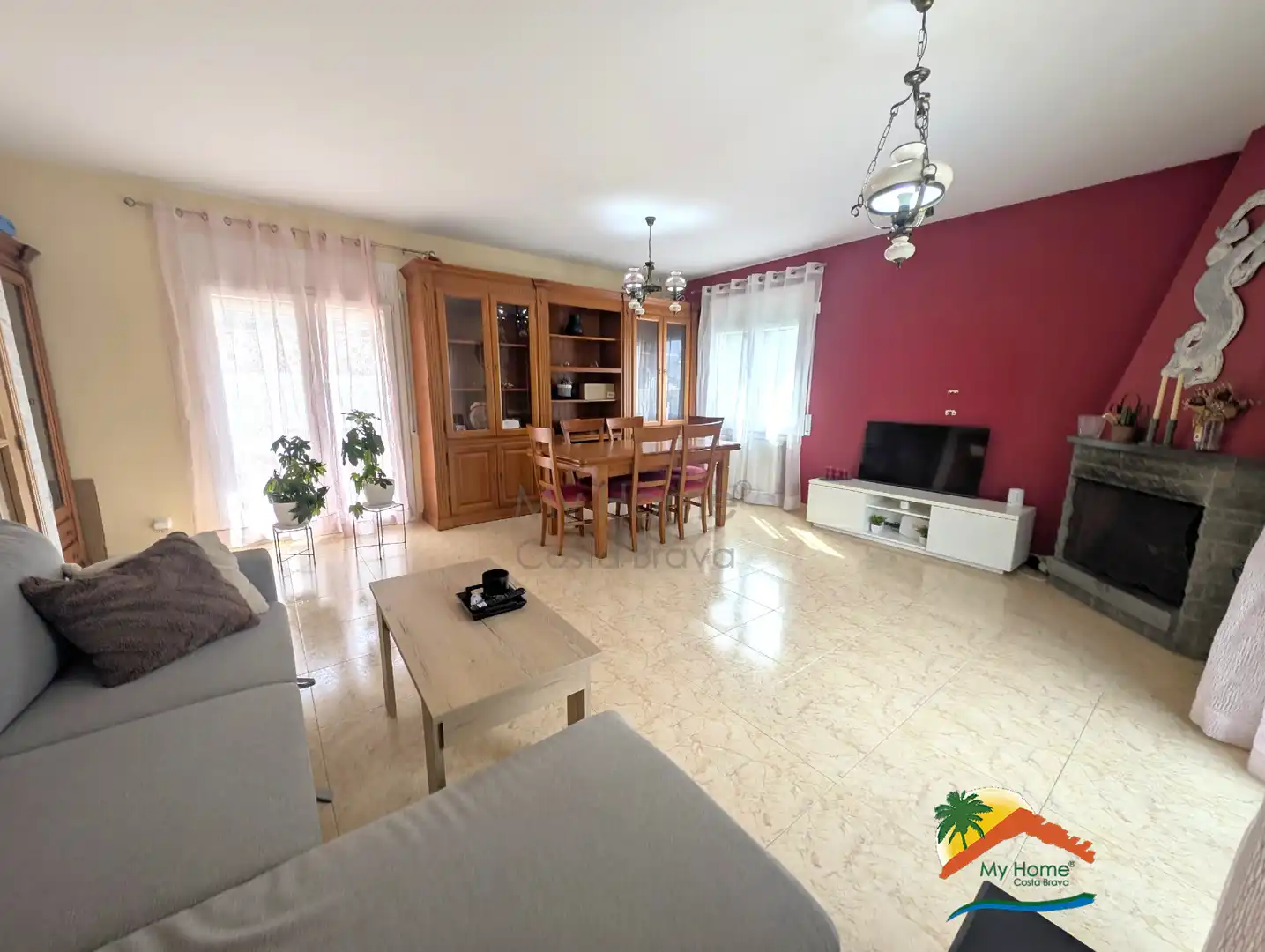 Casa amb piscina en venda a Aiguaviva Parc, imagen 7